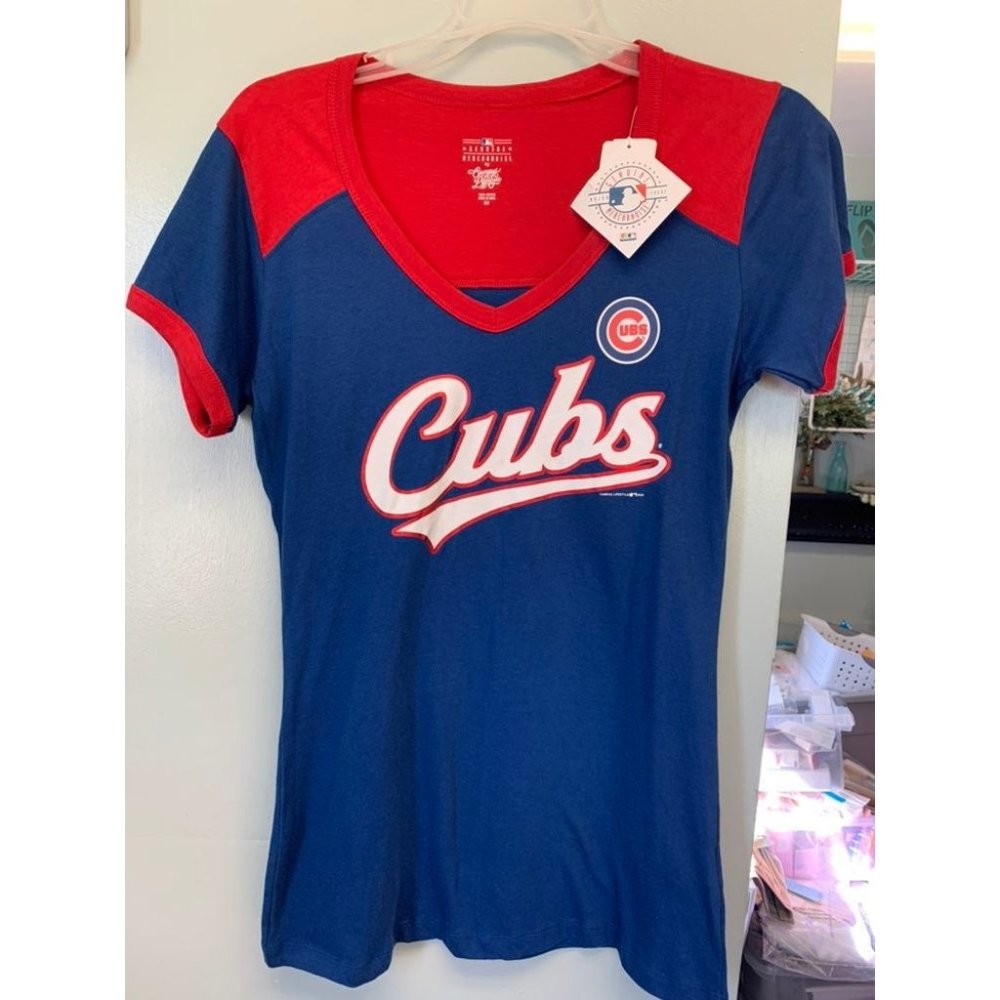 MLB Chicago Cubs T-Shirt Baseball SMALL women or juniors FAN SHIMMERY